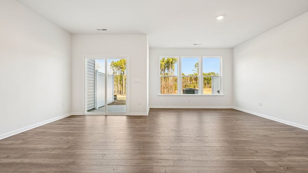 Spacious, unfurnished interior of a new home in Chapel Townes, Raleigh (Image 18).