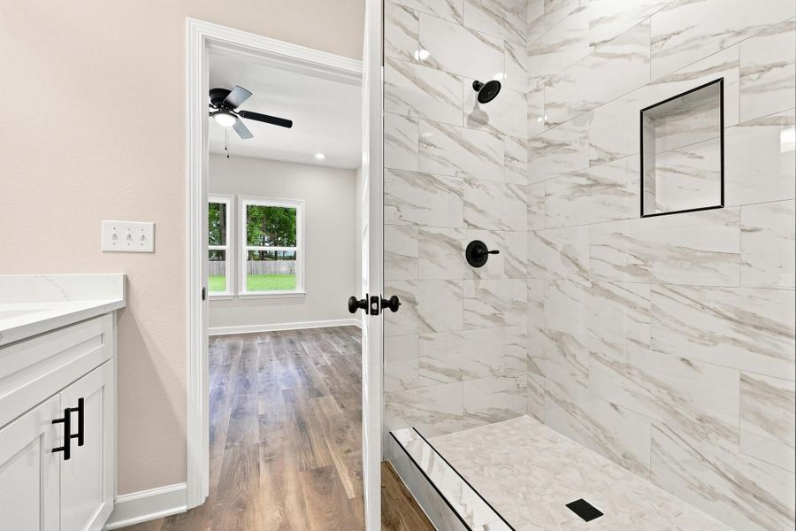 2828 blackbird ct-39
