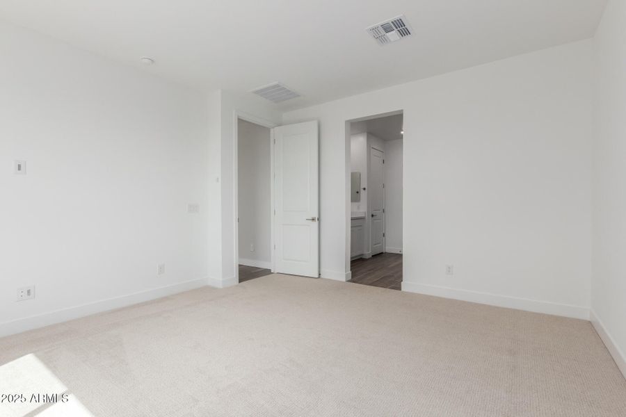 18 Mecklenburg 18 Mecklenburg