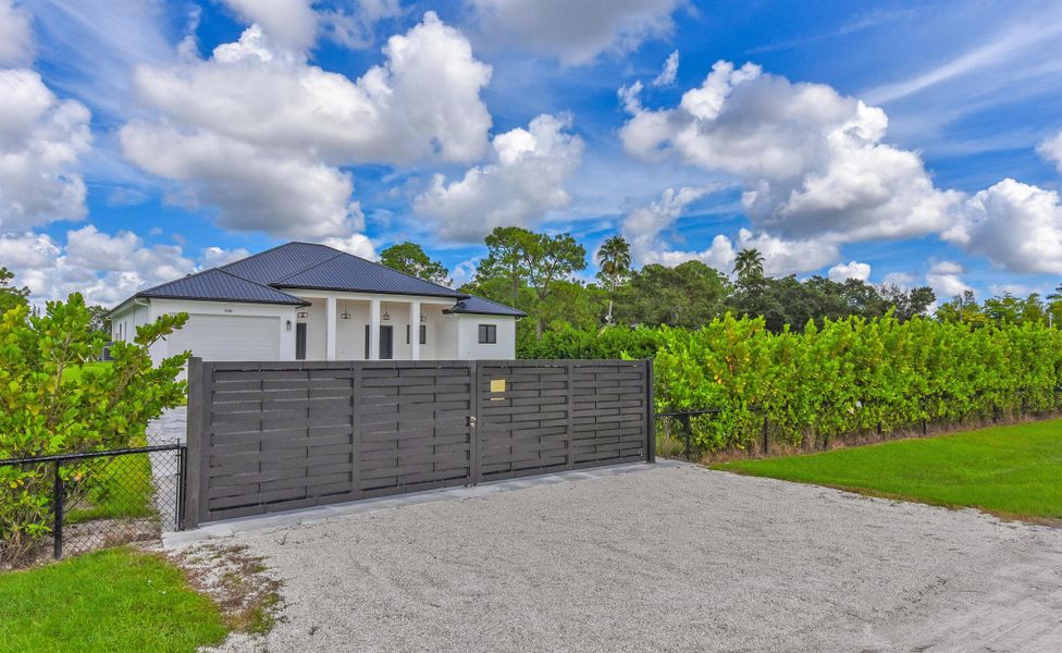 Image 28 of a home in .