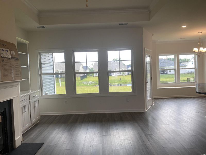 Spacious, unfurnished interior of a new home in Oak Hollow, Longs (Image 15).
