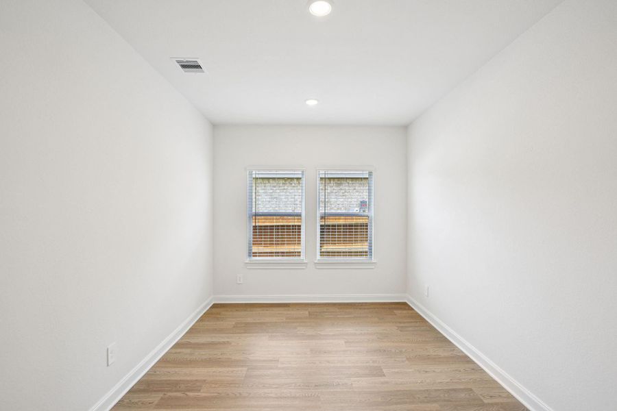 Image 18 of a home in Pine Lake Cove - Classic Series. Image 18 of a home in Pine Lake Cove - Classic Series.