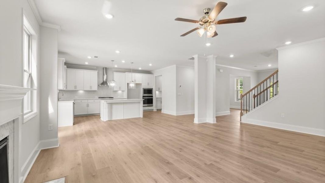 Spacious, unfurnished interior of a new home in Haven Abbey, Cumming (Image 14).