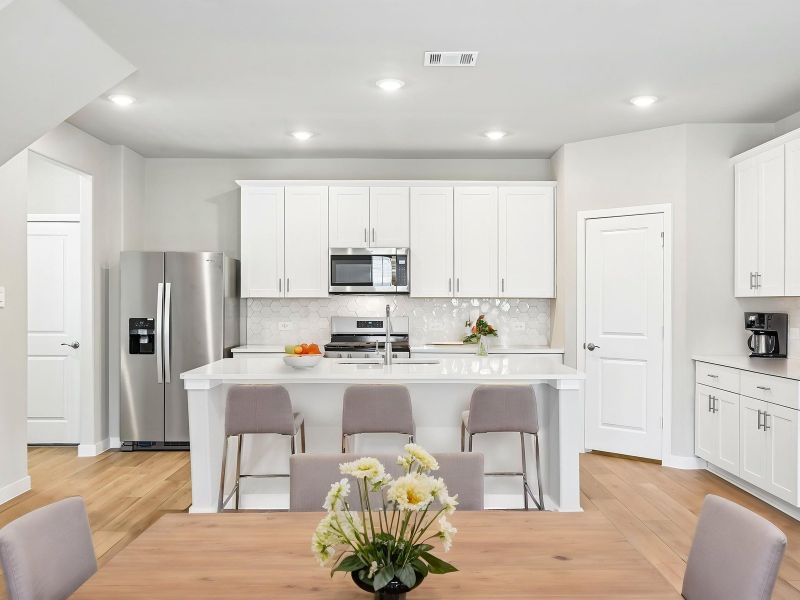 Furnished interior view inside a new home in Oak Ridge Park, Corinth (Image 7).