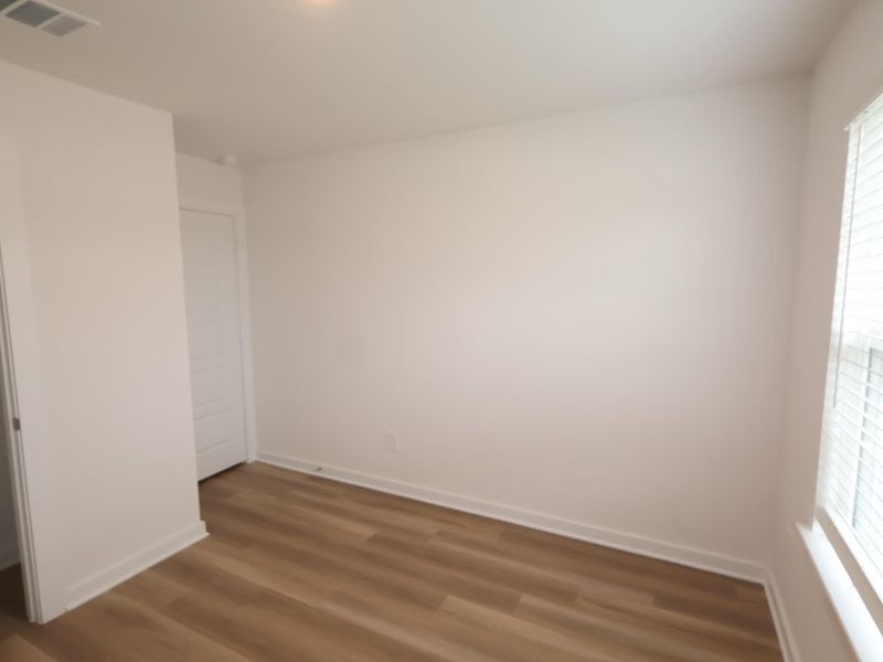 Spacious, unfurnished interior of a new home in Moran Ranch, Willis (Image 17).