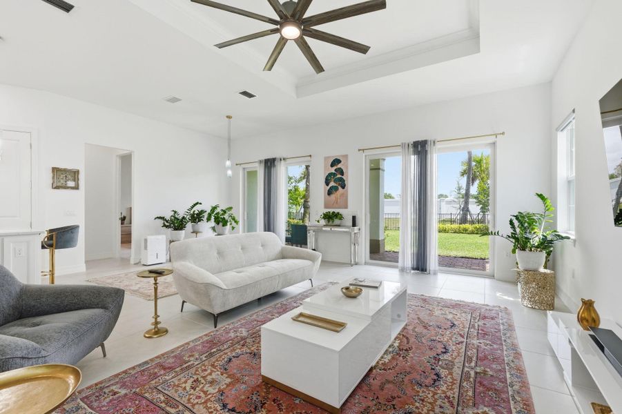 36-web-or-mls-10550_Northbrook_Cir_045