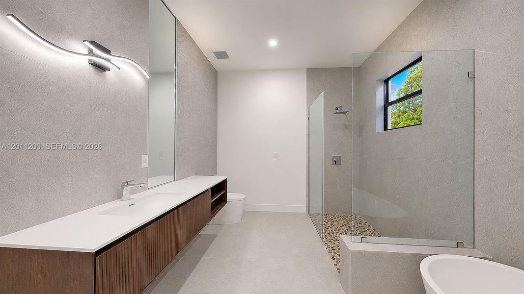 Furnished interior view inside a new home in , Miami Lakes (Image 50).