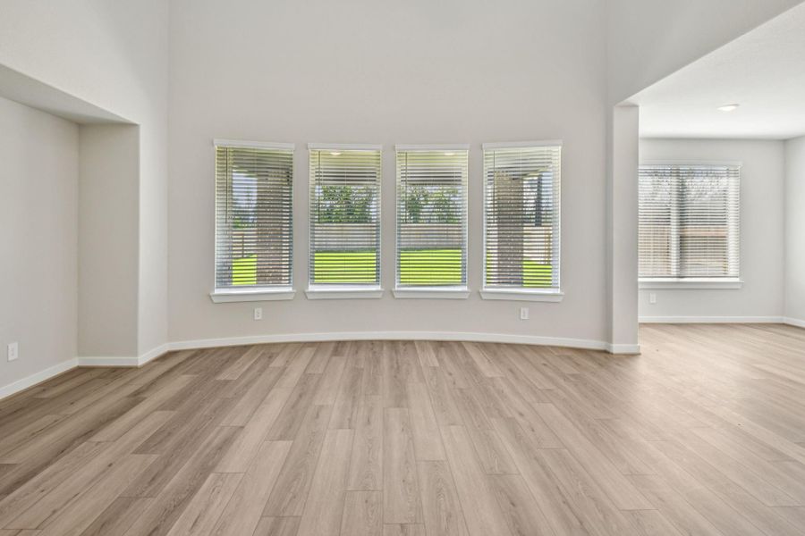 Photo is not of the actual home, but is an inspirational photo of builder’s model home and may depict options, furnishings, and/or decorator features that are not included Photo is not of the actual home, but is an inspirational photo of builder’s model home and may depict options, furnishings, and/or decorator features that are not included