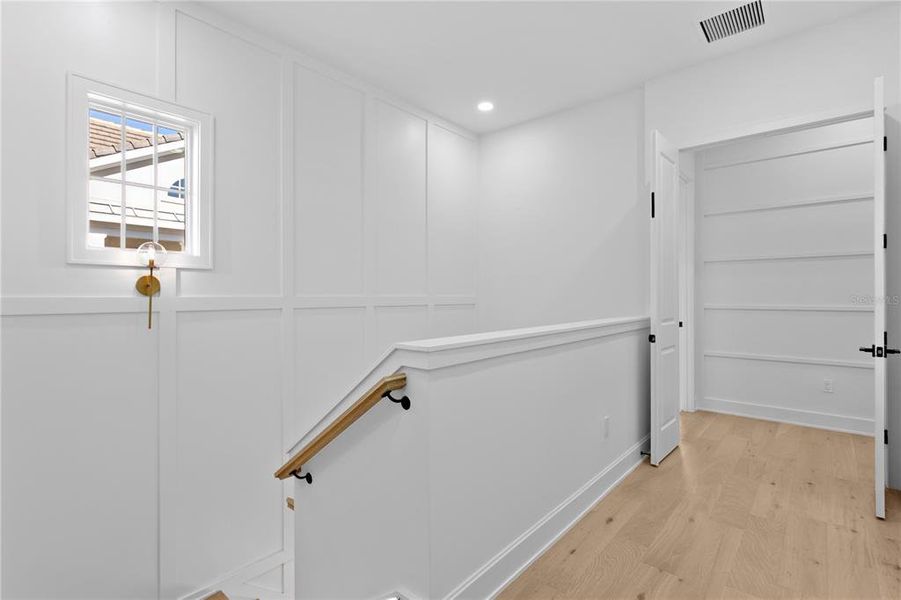 Spacious, unfurnished interior of a new home in , St. Petersburg (Image 26). Spacious, unfurnished interior of a new home in , St. Petersburg (Image 26).