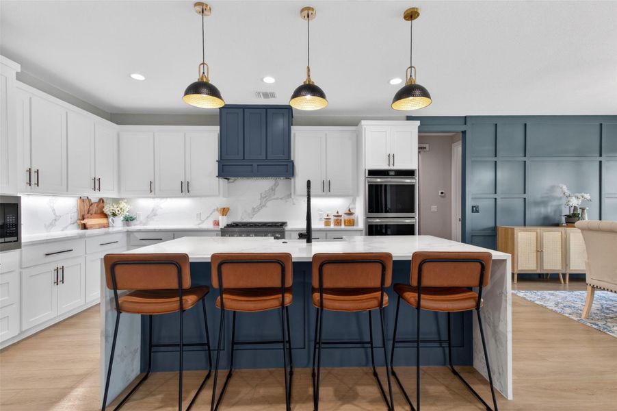 Furnished interior view inside a new home in , Kingsland (Image 32).
