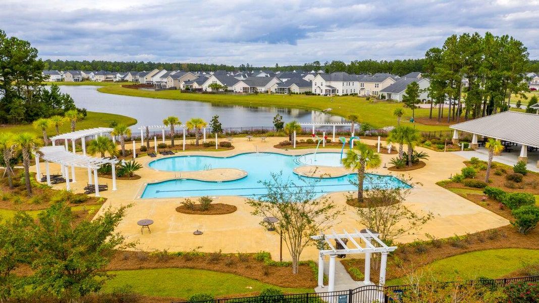 Community amenities in , Summerville (Image 26).