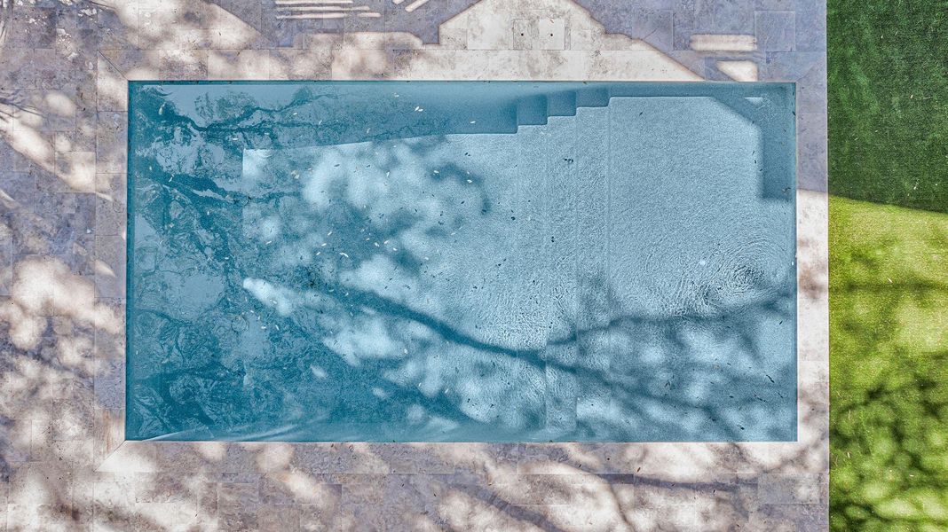 Image 65 of a home in .