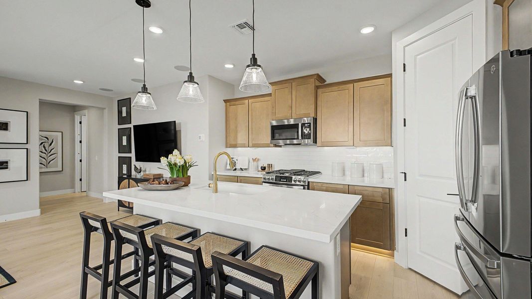 Representative furnished interior of a home built from the Jerome by DRB Homes in Magma Ranch, Florence (Image 11).
