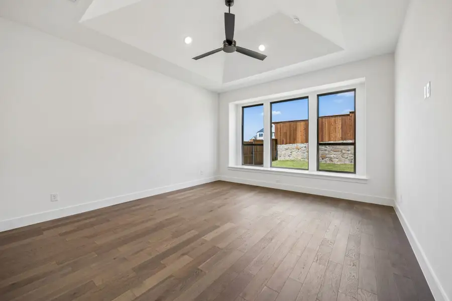 Spacious, unfurnished interior of a new home in The Parks at Wilson Creek, Celina (Image 47). Spacious, unfurnished interior of a new home in The Parks at Wilson Creek, Celina (Image 47).
