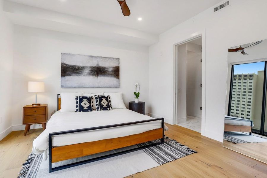 Furnished interior view inside a new home in The Dillon Buckhead, Atlanta (Image 41). Furnished interior view inside a new home in The Dillon Buckhead, Atlanta (Image 41).