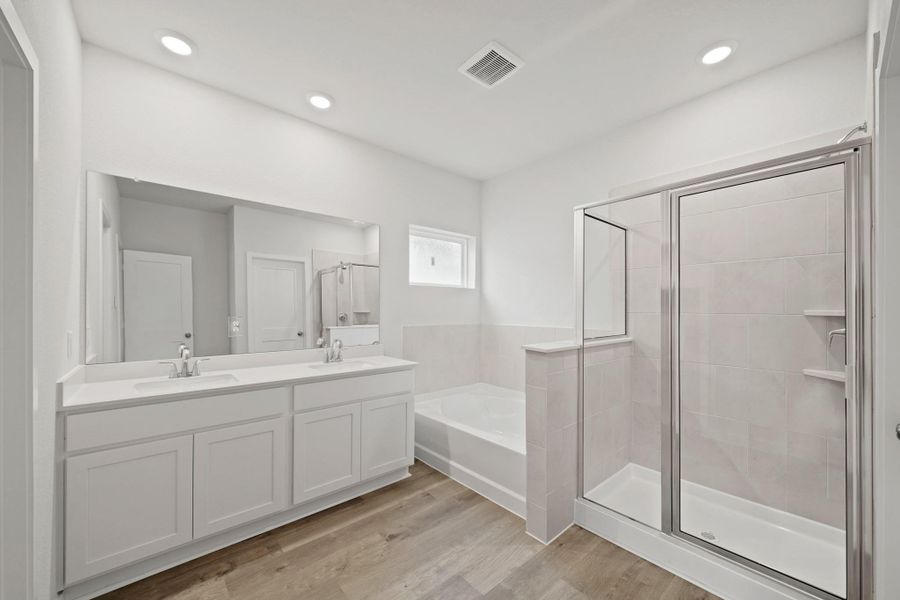 Furnished interior view inside a new home in Reveille Estates, Bryan (Image 8). Furnished interior view inside a new home in Reveille Estates, Bryan (Image 8).