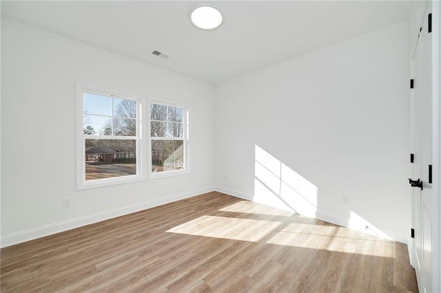 Spacious, unfurnished interior of a new home in , Buford (Image 20).