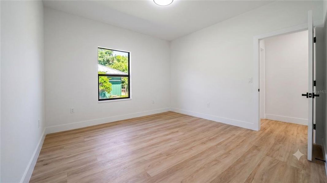 Spacious, unfurnished interior of a new home in , North Port (Image 13).