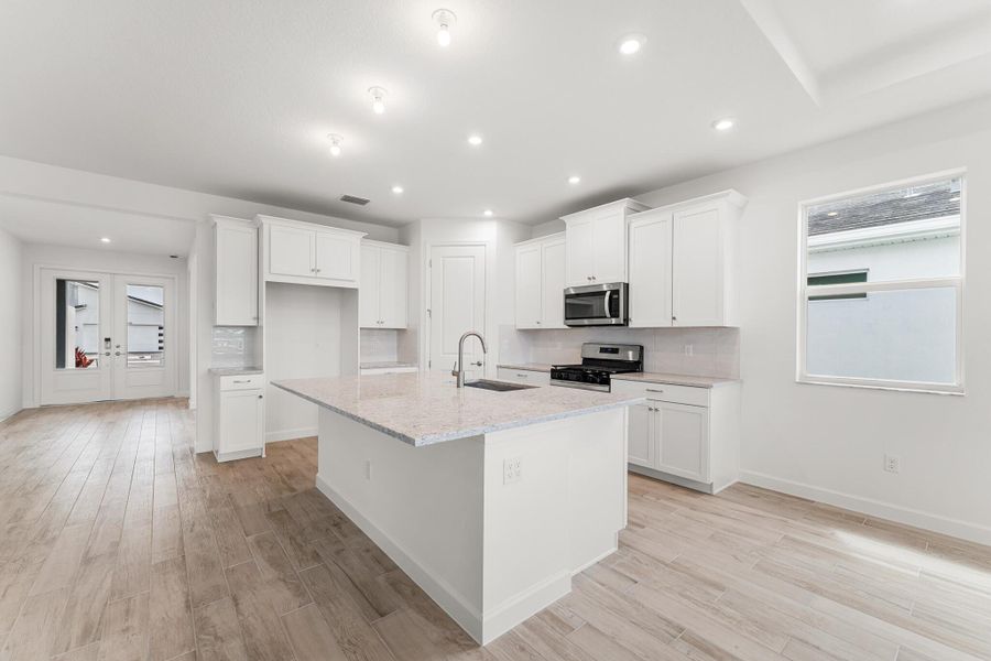 Image 12 of a home in Tradition - Telaro.