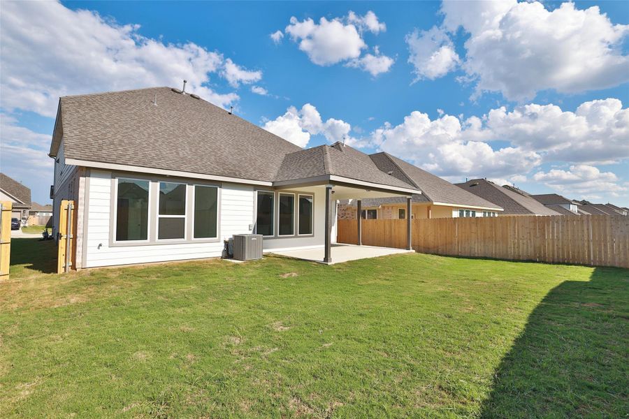 Exterior details and patio area of a home in Southern Pointe, College Station (Image 18). Exterior details and patio area of a home in Southern Pointe, College Station (Image 18).