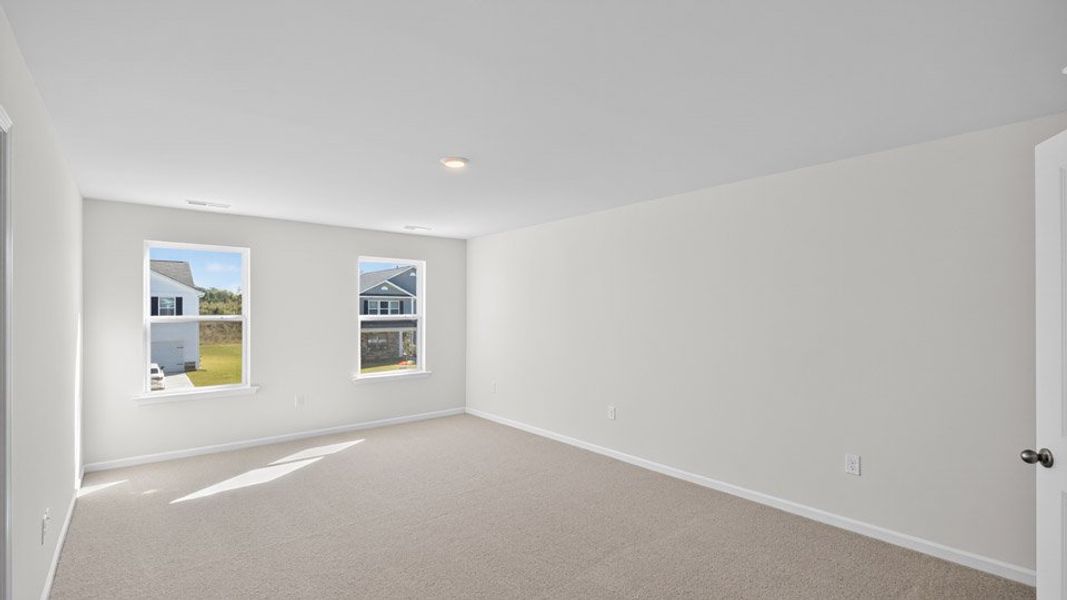 Spacious, unfurnished interior of a new home in Mangum Farms, Stem (Image 16).