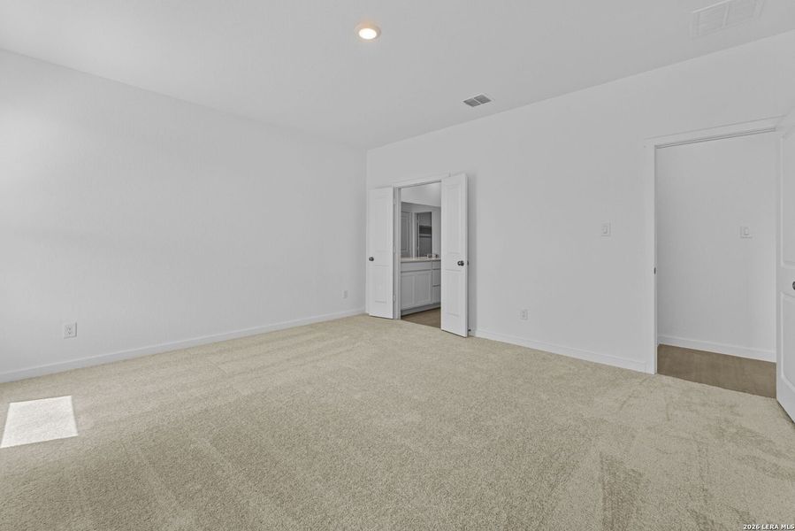 Spacious, unfurnished interior of a new home in Hightop Ridge, Converse (Image 20).