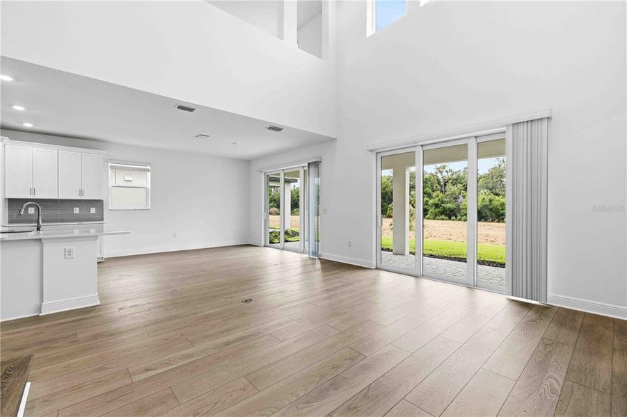 Spacious, unfurnished interior of a new home in Creeks Edge at Twin Rivers, Parrish (Image 23). Spacious, unfurnished interior of a new home in Creeks Edge at Twin Rivers, Parrish (Image 23).