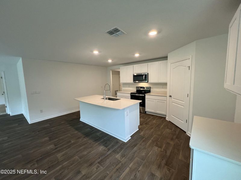 Furnished interior view inside a new home in Palm Coast Homesites, Palm Coast (Image 9).