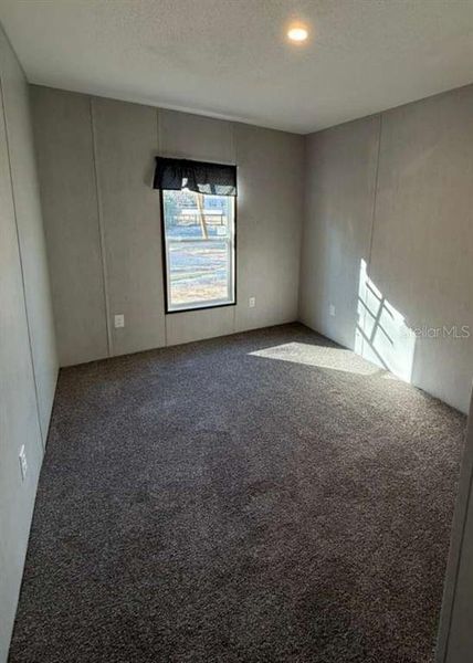 Spacious, unfurnished interior of a new home in , Hernando (Image 17).