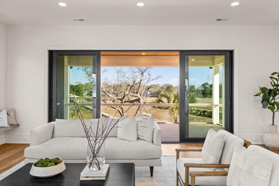 Furnished interior view inside a new home in , Charleston (Image 67).