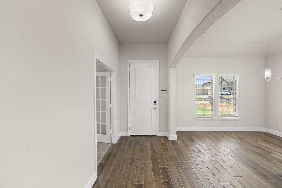 Spacious, unfurnished interior of a new home in Mockingbird Hills - Signature Series, Joshua (Image 14).