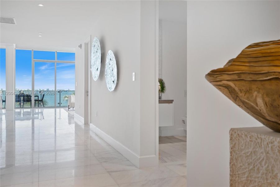 Image 79 of a home in .