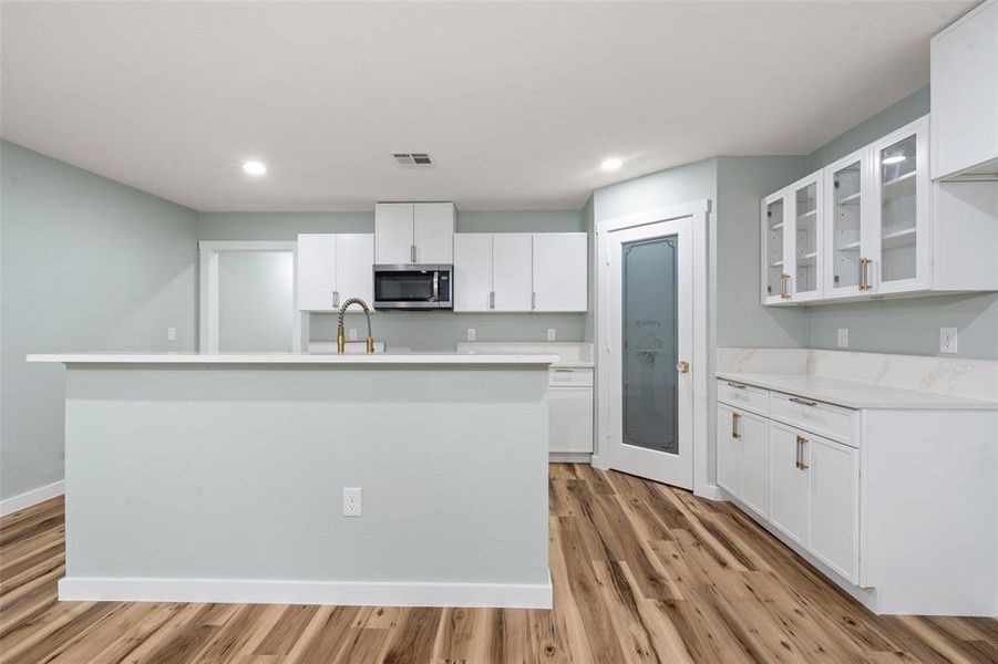 Furnished interior view inside a new home in , Waco (Image 9).