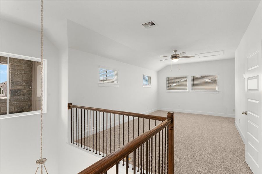 **PHOTO REPRESENTATIVE OF FLOORPLAN ONLY** **PHOTO REPRESENTATIVE OF FLOORPLAN ONLY**