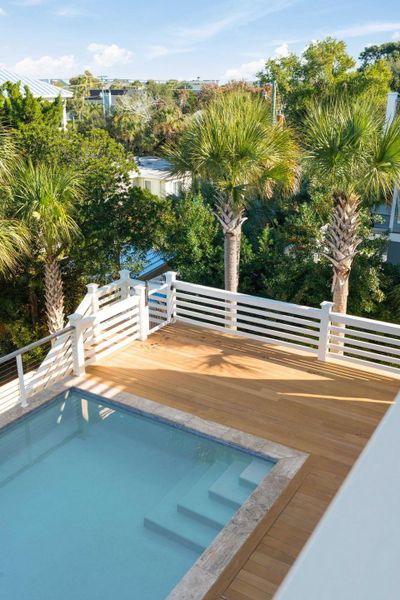 Community amenities in , Isle Of Palms (Image 39).