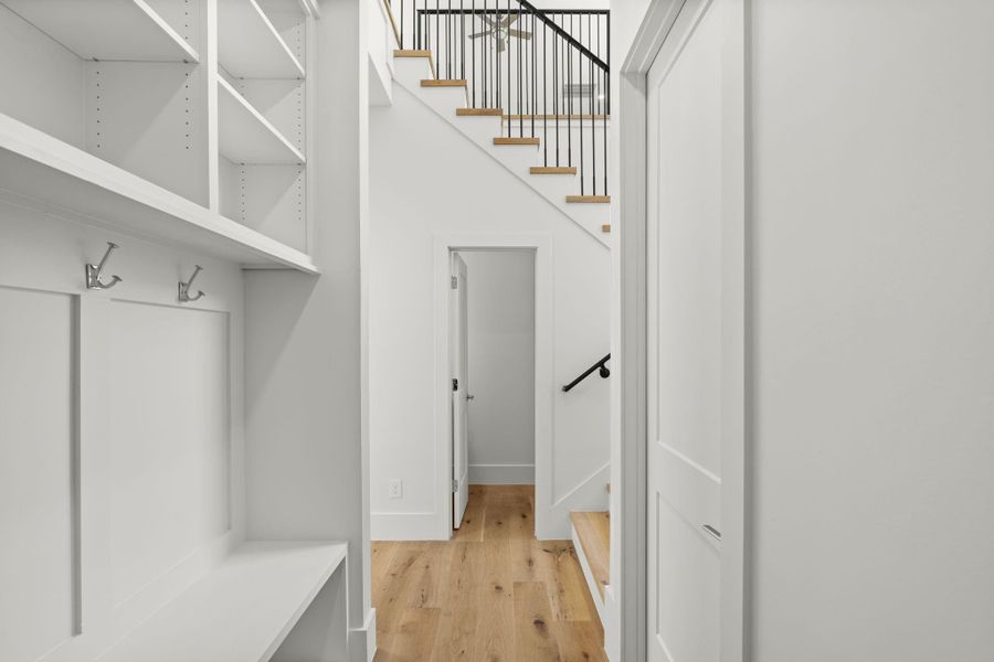 Spacious, unfurnished interior of a new home in , Houston (Image 11).