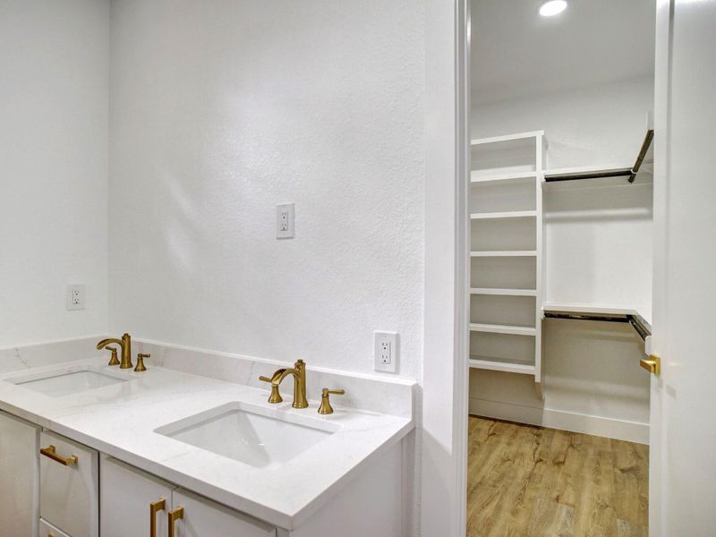Furnished interior view inside a new home in , Bastrop (Image 11).