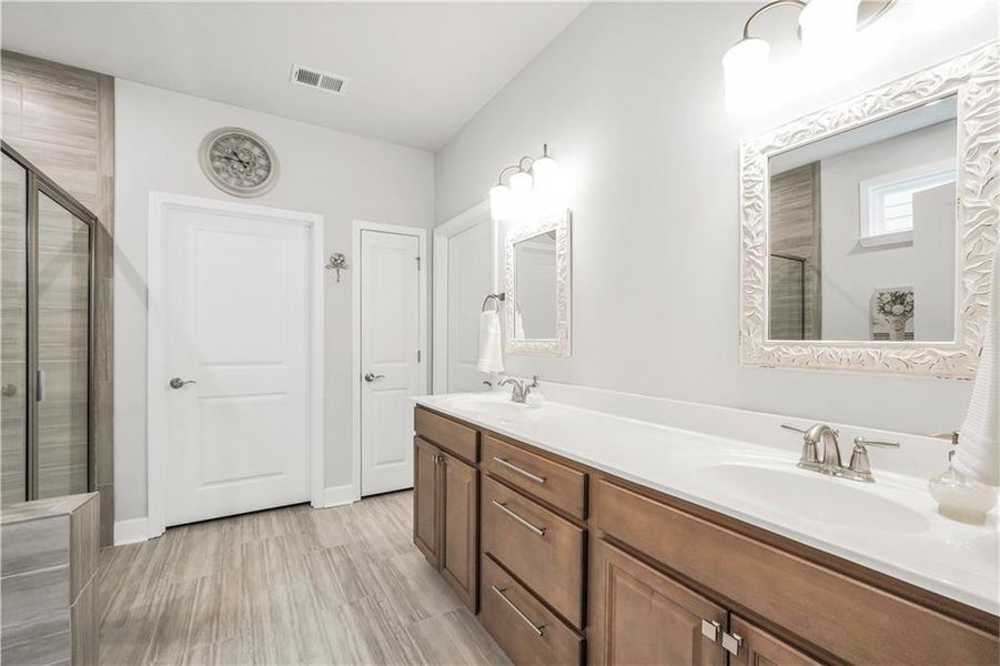 Furnished interior view inside a new home in , Griffin (Image 17).