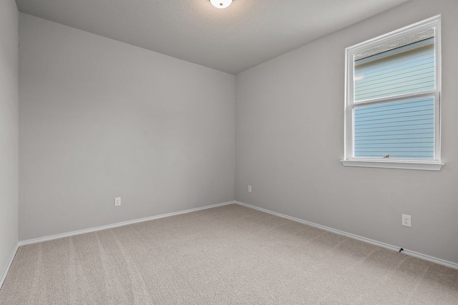 Representative unfurnished interior of a home built from the The Glenwood E by Davidson Homes LLC in Bricewood, San Antonio (Image 29).