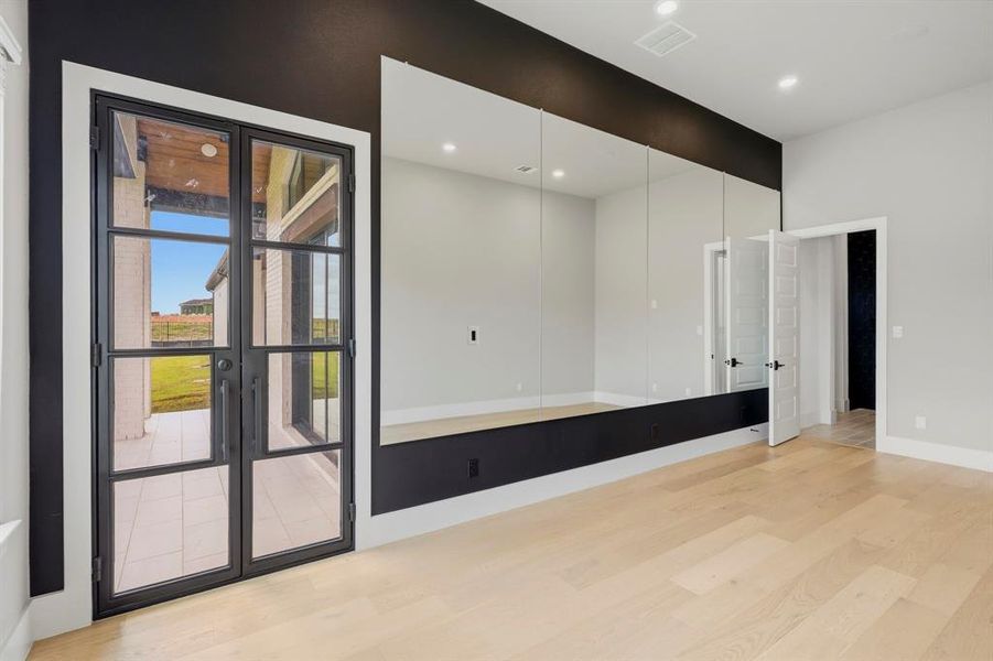 Spacious, unfurnished interior of a new home in Harper Estates, Celina (Image 26).