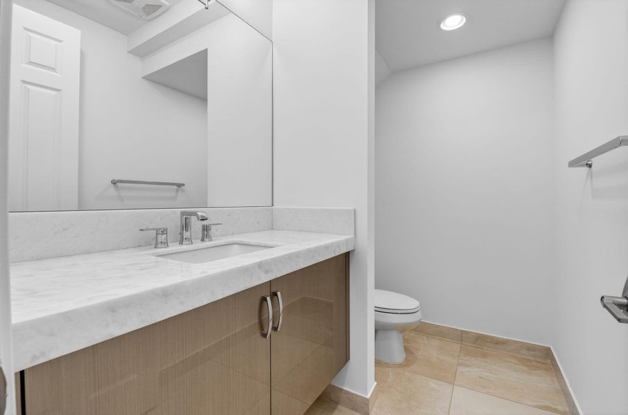 Furnished interior view inside a new home in , Boca Raton (Image 12).