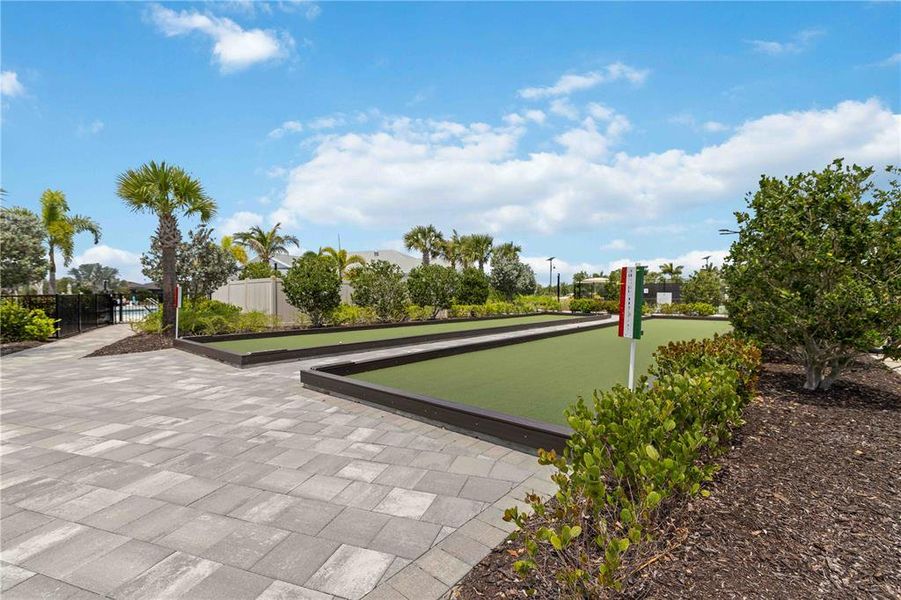 Community amenities in , Port Charlotte (Image 58).