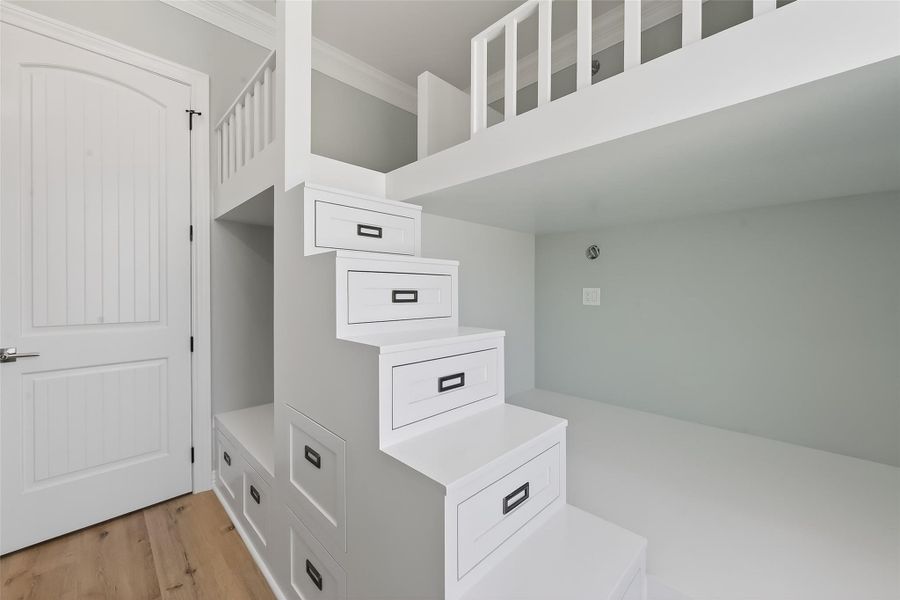 Furnished interior view inside a new home in , Freeport (Image 32).