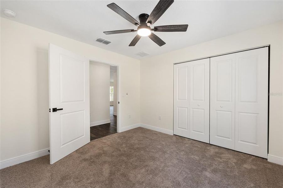 Spacious, unfurnished interior of a new home in , Dunnellon (Image 39).