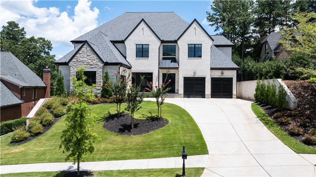 Image 79 of a home in .