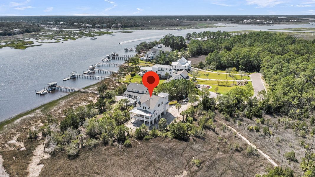 Image 11 of a home in . Image 11 of a home in .