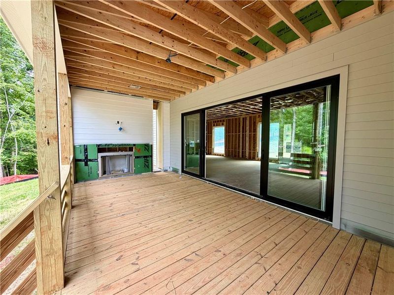 Exterior details and patio area of a home in Aster, Roswell (Image 11).