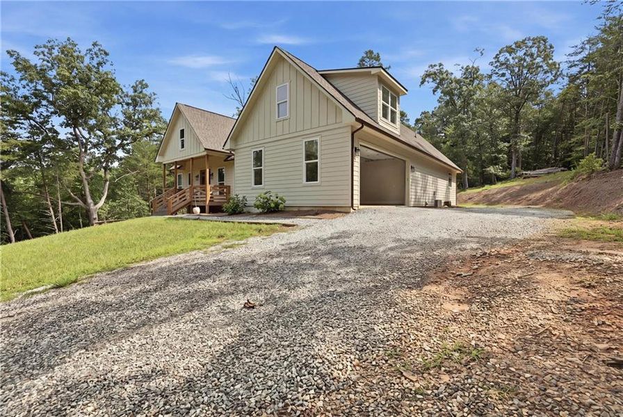 Image 71 of a home in .