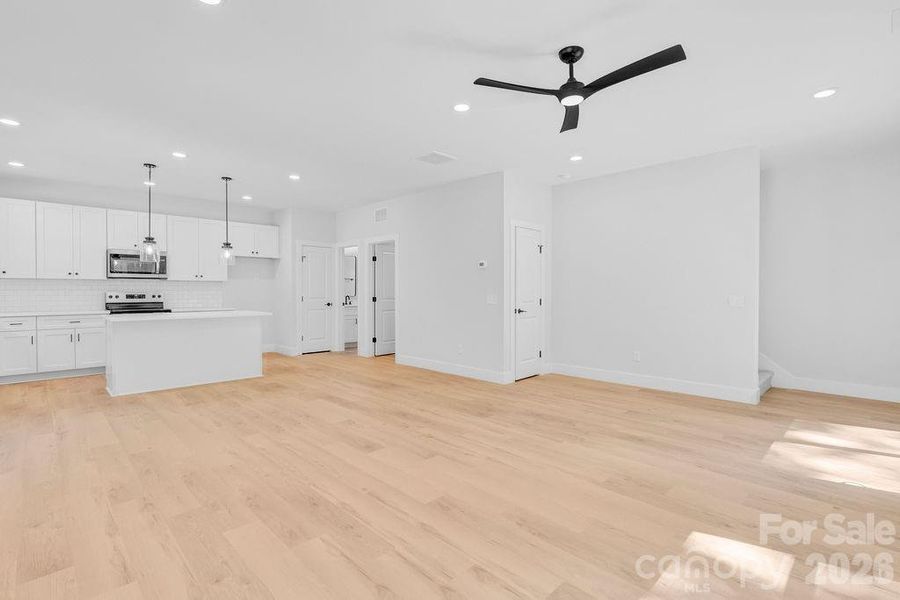 Spacious, unfurnished interior of a new home in , Gastonia (Image 12).