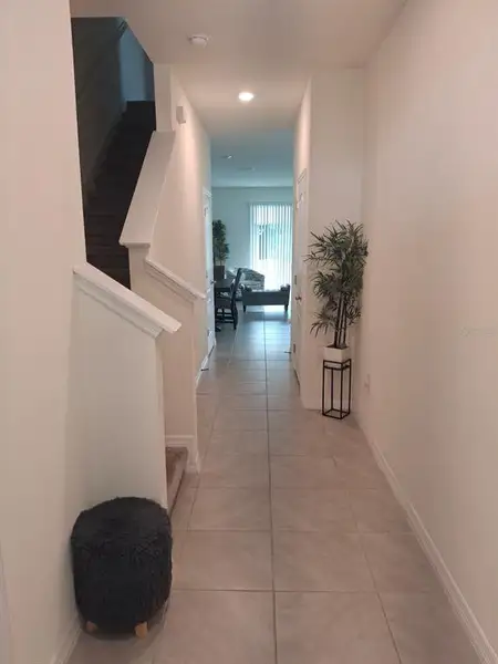 Spacious, unfurnished interior of a new home in , Kissimmee (Image 21). Spacious, unfurnished interior of a new home in , Kissimmee (Image 21).